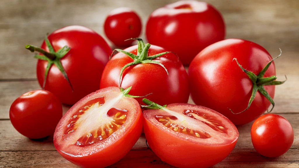 What are the beneficial properties of tomatoes!